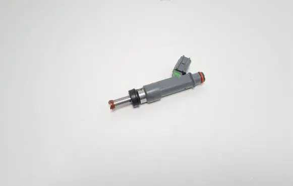 Fuel injector