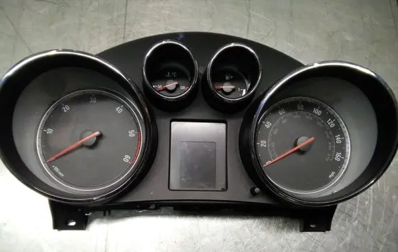 Opel Insignia A Speedometer (instrument cluster) 365903926