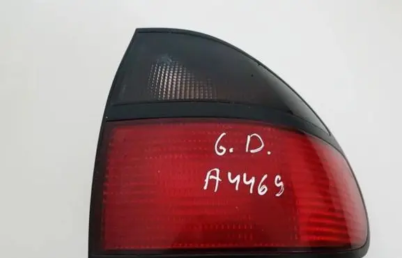 Renault Laguna I Rear/tail lights 7700820051