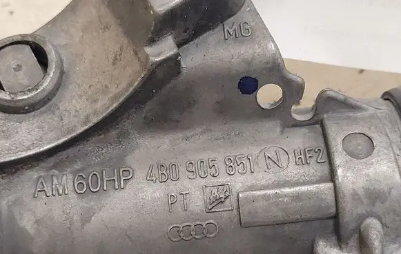 Audi A4 S4 B6 8E 8H Ignition lock 4B0905851