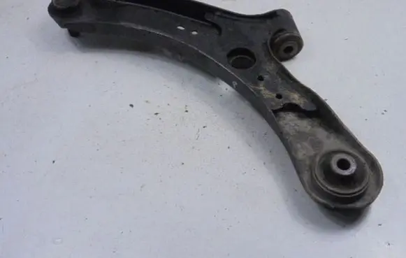 Fiat Sedici Front lower control arm/wishbone