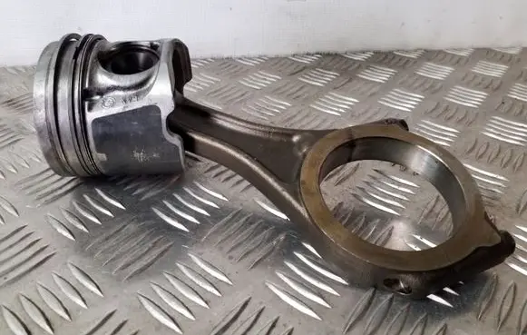 Infiniti EX Piston with connecting rod