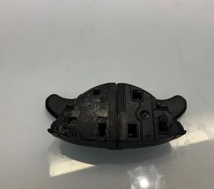 Mercedes-Benz E W211 Armrest lock A2116802084 2116802084