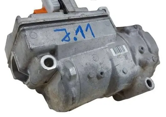 Renault Zoe Air conditioning (A/C) compressor (pump) 926000134r