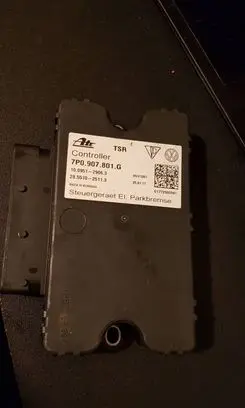Volkswagen Touareg II Hand brake control module 7P0907801G 10095129063