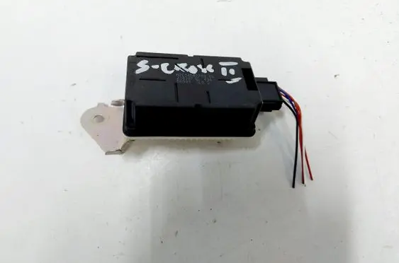 Suzuki SX4 S-Cross Tire pressure control unit 37160-76S00