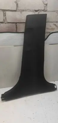 (B) pillar trim (bottom)