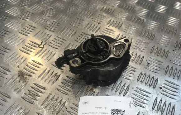 Peugeot 307 Vacuum pump D1562A