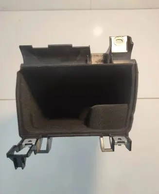Audi e-tron Glove box central console 4KL857925B