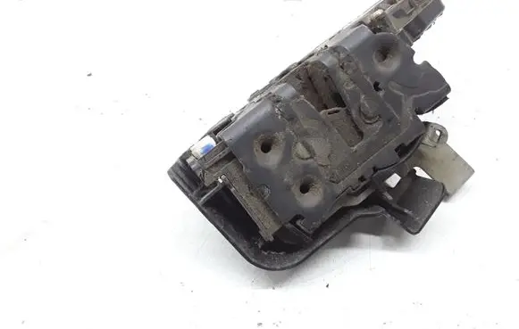 Ford Focus C-MAX Front door lock 4M5AR26413EB