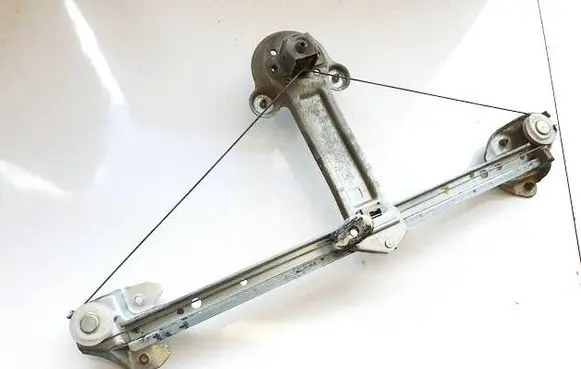 Opel Astra H Sliding door window regulator with motor 13100421
