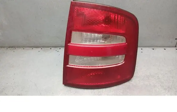 Skoda Fabia Mk1 (6Y) Rear/tail lights 