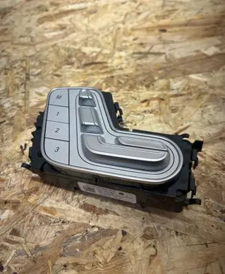 Mercedes-Benz GLE W167 Seat control switch A1679052001 92124WH900 CC7N49Q02