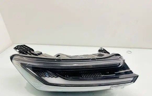 MG Marvel R Headlight/headlamp 10934254