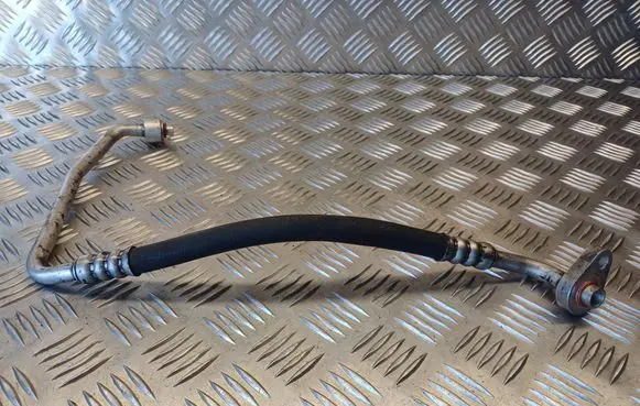 Ford Focus C-MAX Air conditioning (A/C) pipe/hose