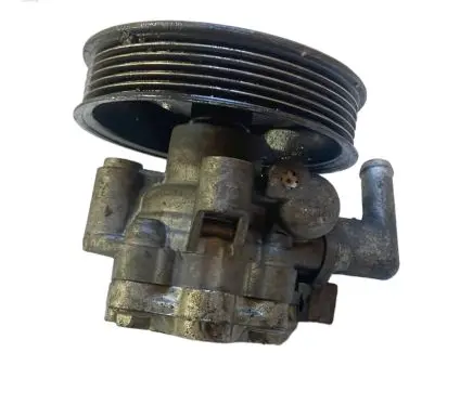 Hyundai Tucson JM Power steering pump 571002E300 7831H481