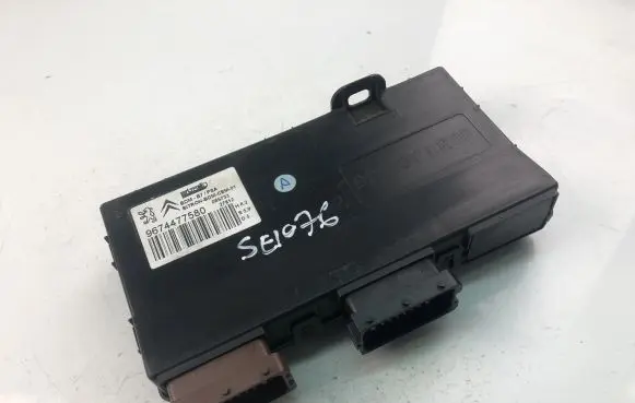 Peugeot RCZ Other control units/modules 9674477580