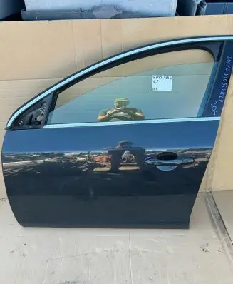 Volvo S60 Front door