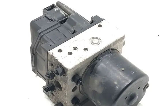 Seat Ibiza III (6L) ABS Pump 6Q0614117E