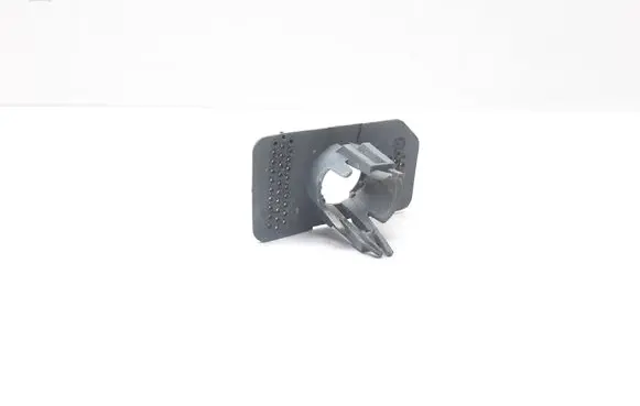 Porsche Cayenne (92A) Front parking sensor holder (PDC) 7P5807130