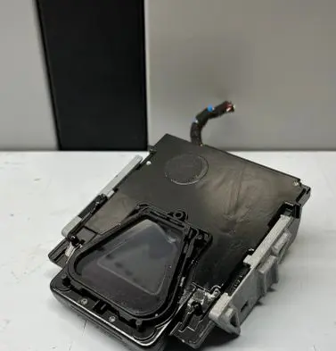 Windshield/windscreen camera