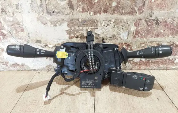 Renault Captur Steering wheel axle
