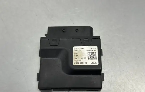 Volkswagen Touareg III Fuel injection pump control unit/module 4M0906093M