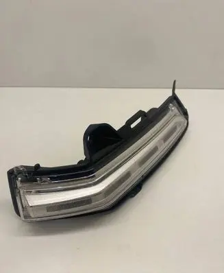 Chevrolet Traverse II Mirror indicator light 1473136 84206439 84105335