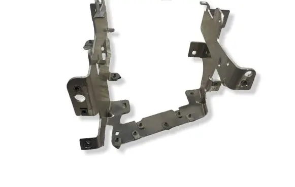Chevrolet Corvette C8 Radiator mount bracket 23296083