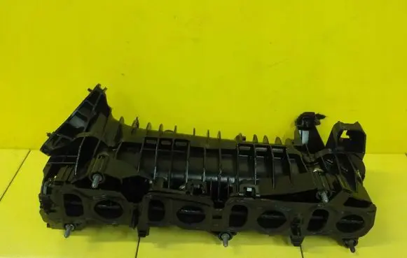 BMW 5 F10 F11 Intake manifold SSACY 12SP38