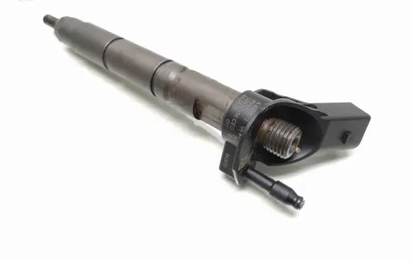 Mercedes-Benz E W211 Fuel injector A6420700487 044515017 050611