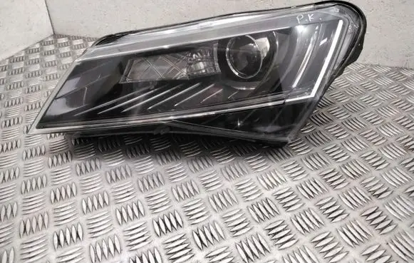Skoda Superb B8 (3V) Headlight/headlamp 3V1941015B 1ZS01193925 A1193925000105957
