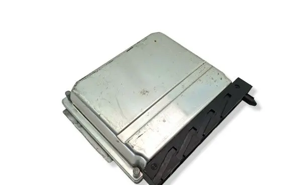Volvo S60 Engine control unit/module 0261207712 08675760A