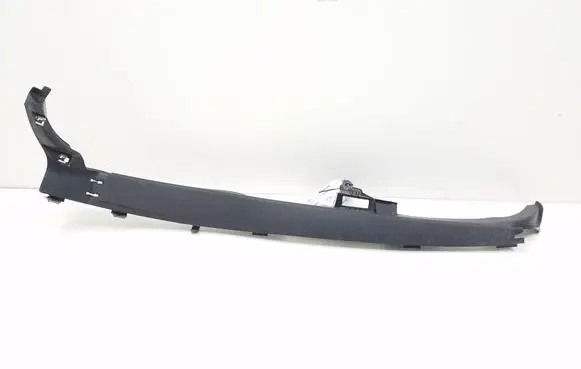 Mercedes-Benz C W205 (D)pillar trim (top) A2056900225