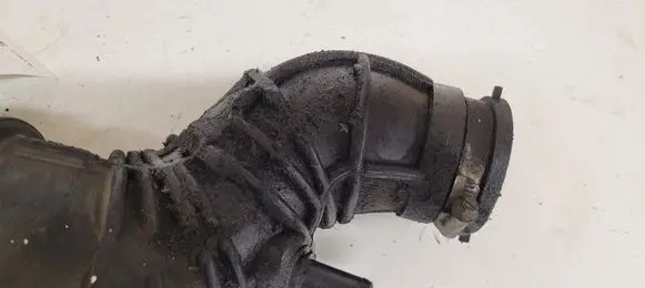 Renault Megane II Air intake hose/pipe