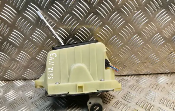 Mercedes-Benz E W212 Gear selector 2042678124