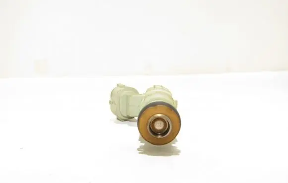 Hyundai i10 Fuel injector 3531004000