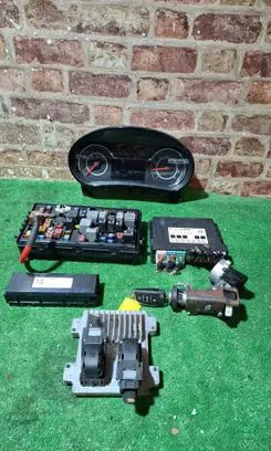 Opel Insignia A Engine ECU kit and lock set 12654172 12642927 86ABJT55319801KW