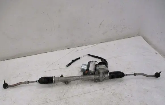 Peugeot 208 Steering rack 6820000190