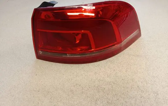 Volkswagen PASSAT B7 Rear/tail lights 3AF945096C 605002 E12990