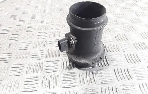 Audi A6 S6 C6 4F Mass air flow meter 059906461K