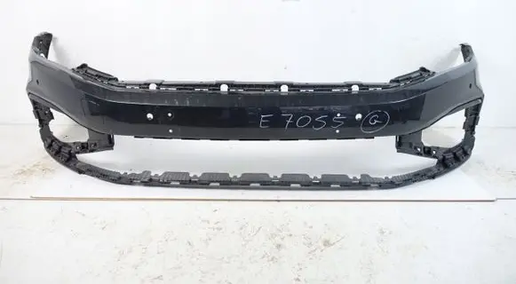 Volkswagen Passat Alltrack Front bumper 3G0807221H