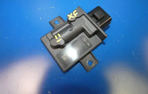 Jaguar XF Fuel injection pump control unit/module FK72-9D370-AC 51931030 100515