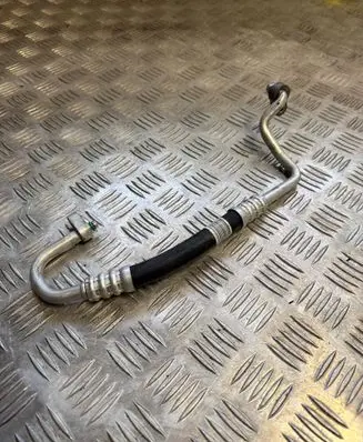 BMW iX Air conditioning (A/C) pipe/hose 