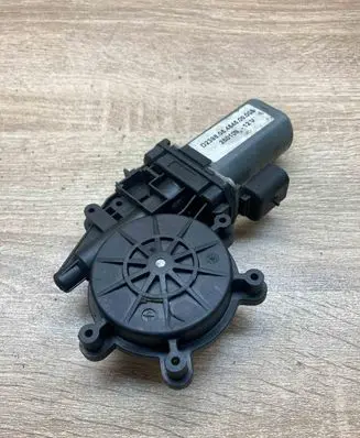 Renault Megane I Front door window regulator motor D239805454500008 260109