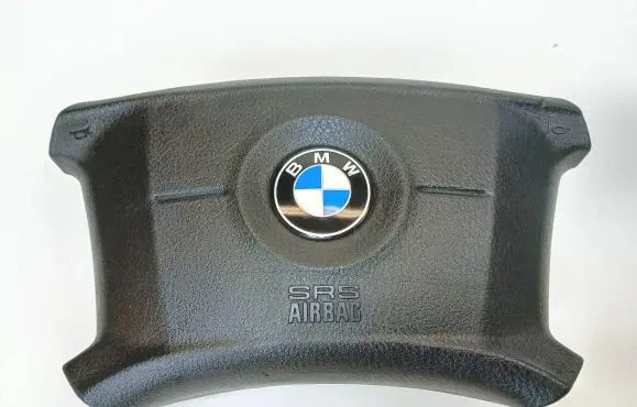 BMW 1 E82 E88 Steering wheel airbag 33109576303K