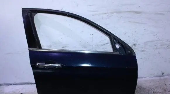 Fiat Tipo Front door