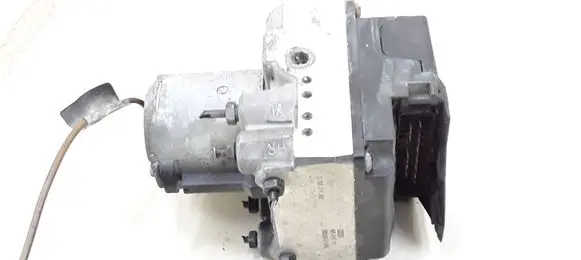 Audi A4 S4 B5 8D ABS Pump 8D0614111F 0265214002