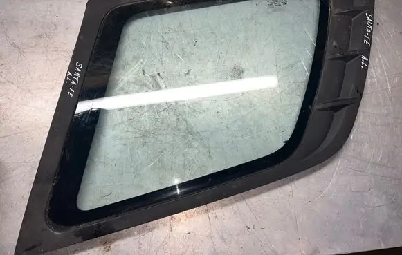 Hyundai Santa Fe Rear side window 43R000050 5L902059