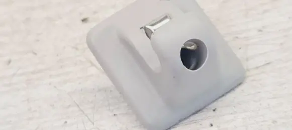 Peugeot 301 Sun visor clip/hook/bracket 